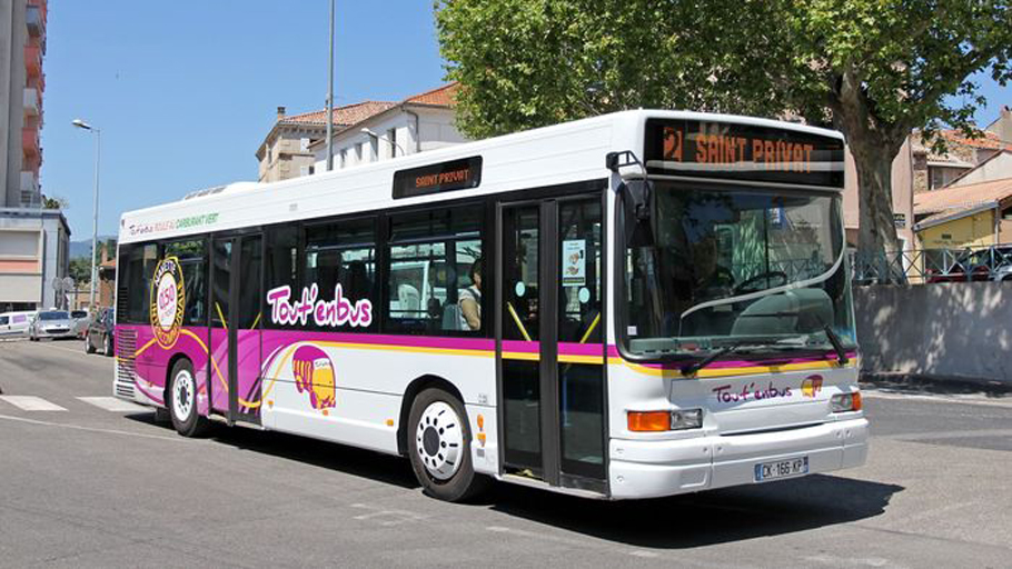Bus pour le service Tout'en bus