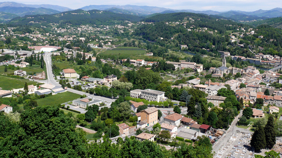 Vue sur le bassin d'Aubenas